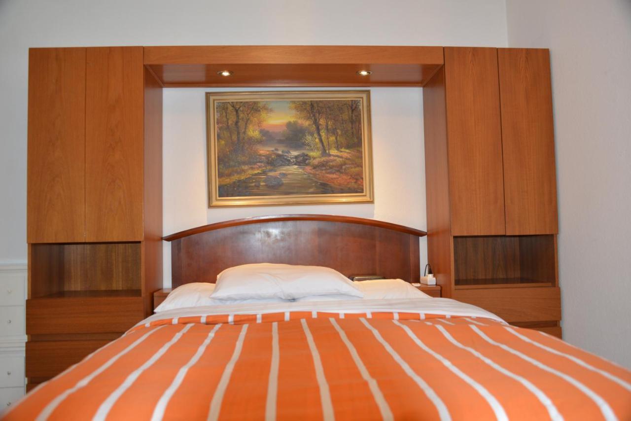Mountain View Rooms Kindsbach Buitenkant foto